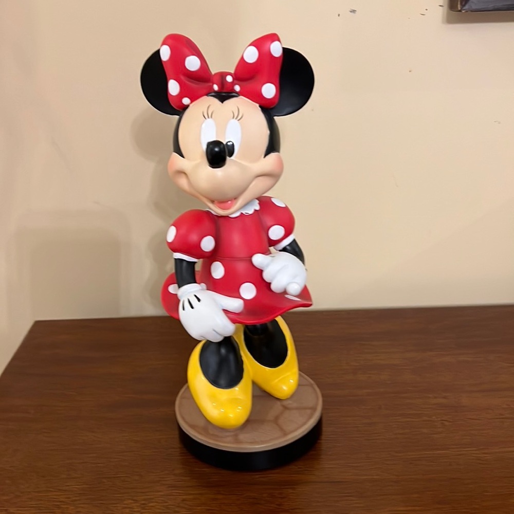 Disney Mini Figure